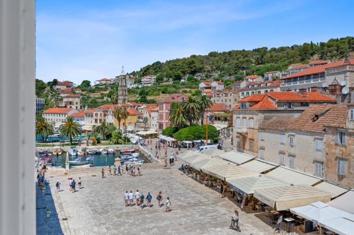 Luxury Apartment Arsenal Suite Hvar