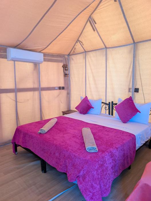 Luxury Desert Camp Merzouga with Air Conditioning and Heating