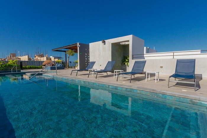 Moderno Depa 2BR con Alberca en Rooftop 5ta Avenida