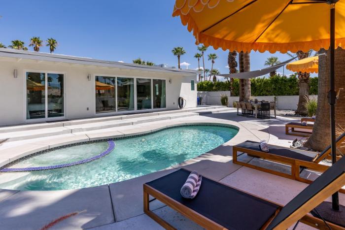 Eleven Palms by ACME House Company