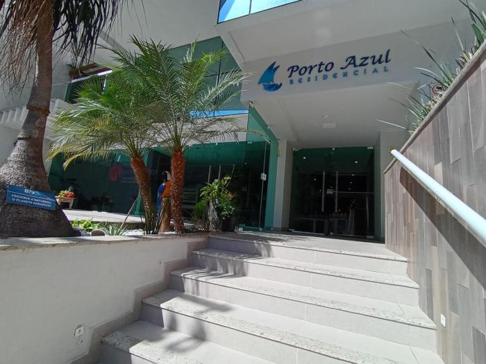 Apartamento Porto Azul , conforto e localização na Praia do Forte!