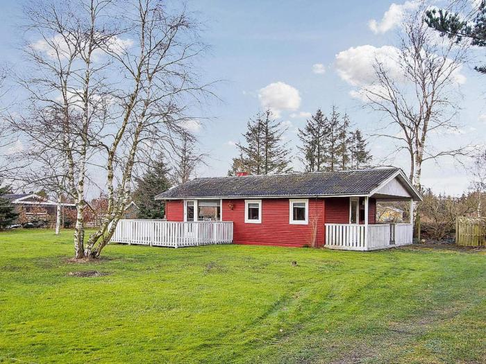 5 person holiday home in Storvorde-By Traum