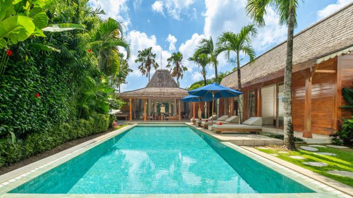 Villa Little Mannao by Villa Finder