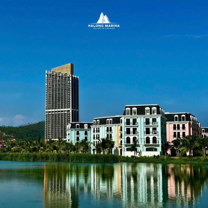 ICON40 Ha Long Marina Height