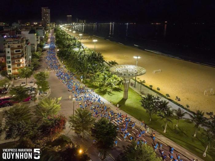 Khách sạn Đông Tây Quy Nhơn