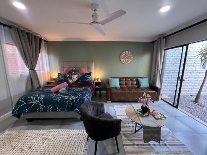 Afrique134 Olive Tree Private Courtyard Suite