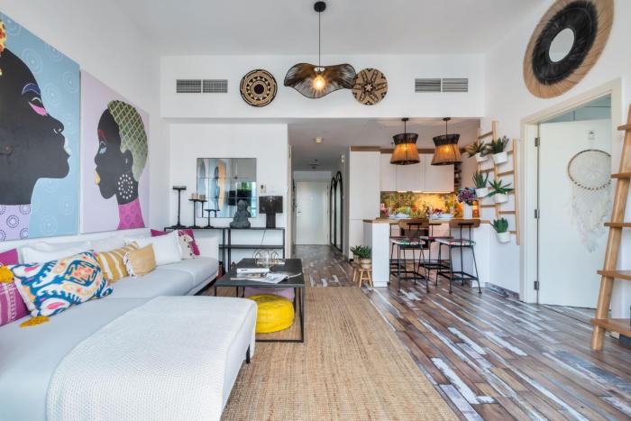 The Smart Concierge - Marina view