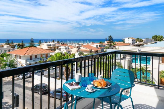 Marina Reef - sea view