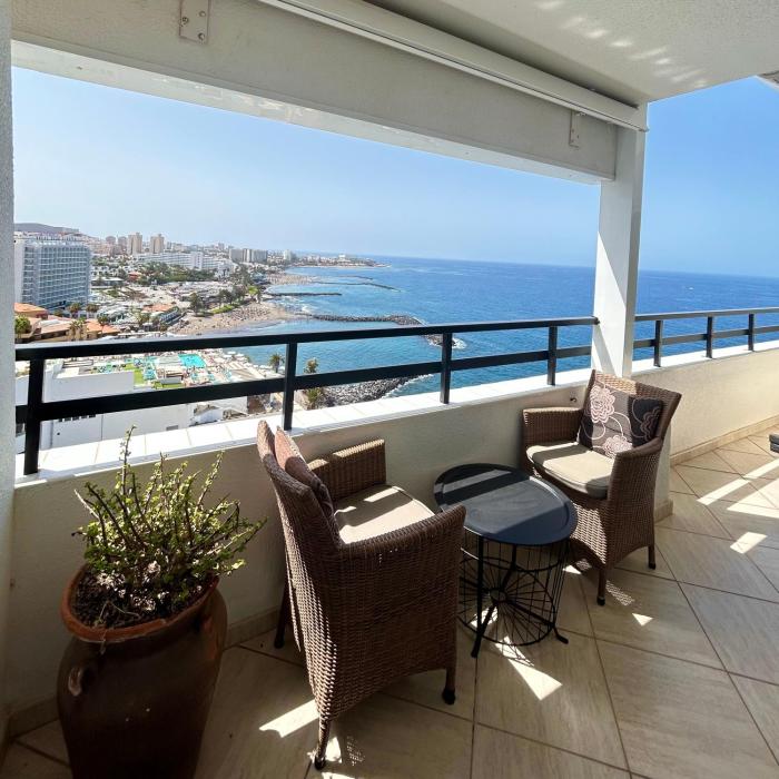 Stunning 2 bedroom penthouse with sea view K213