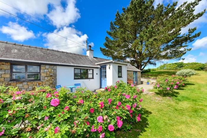 2 Bed in Pwllheli oc-trefae