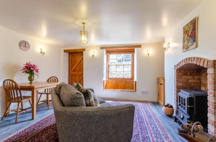 1 Bed in Porthpean oc-t29133