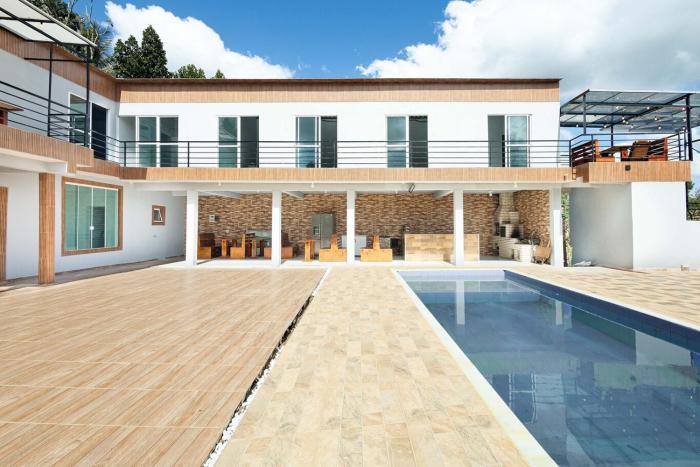 Chacara Pet-Friendly c Piscina, Jogos e Wi-fi