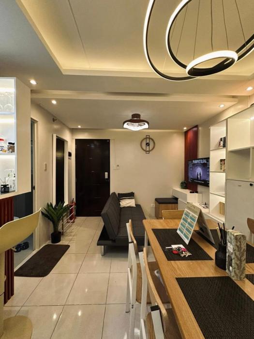 2 Bedroom Elegant Condo Cebu