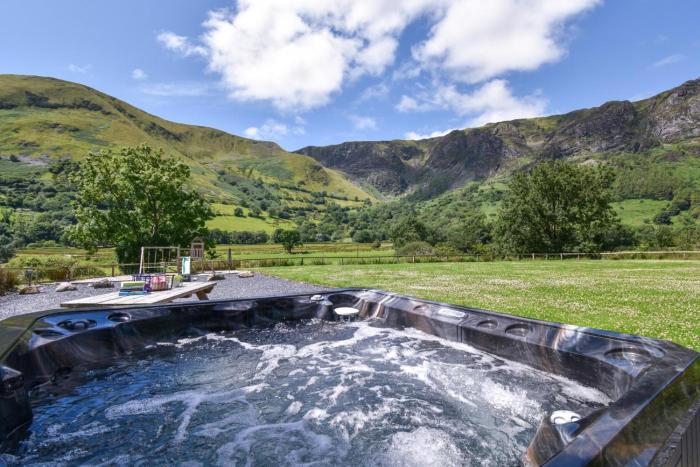 4 Bed in Dinas Mawddwy oc-bow305