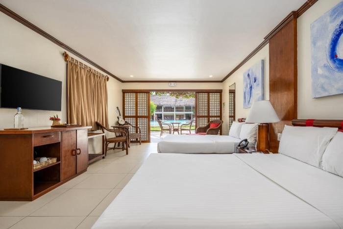 Bluewater Maribago Beach Resort