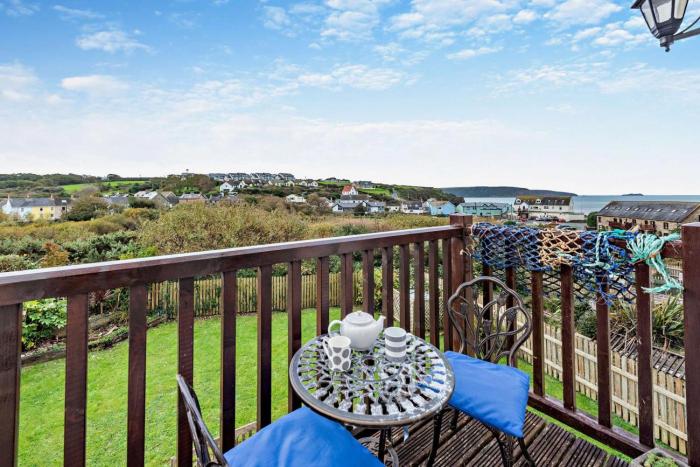 4 Bed in Broad Haven oc-b27955