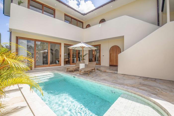 Luxury 4BR Villa with Private Pool in Canggu