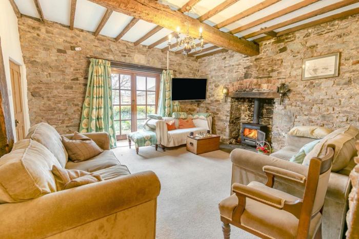 Boundstone Farmhouse