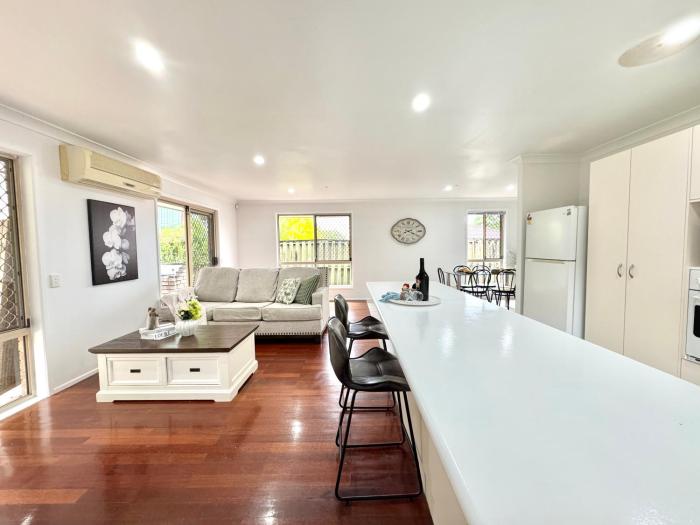 Cozy & Practical 3-Bedroom House Near SC