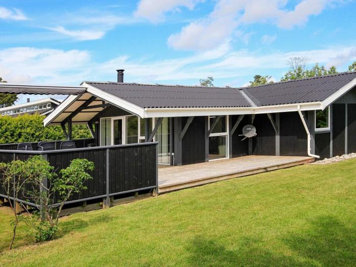 4 star holiday home in Hals