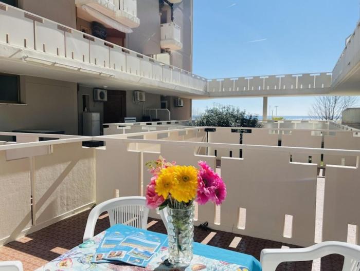 Seafront residence with terrace