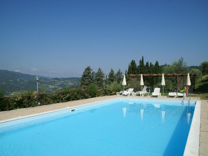 Farmhouse in Dicomano with Tuscan Views