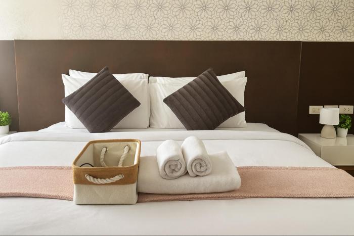 Cozy stylish home near Nana BTS