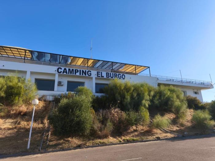 Camping El Burgo Bungalows