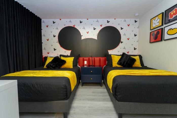 Disney Getaway Private Pool Themed Bedrooms. Book Now WIR412