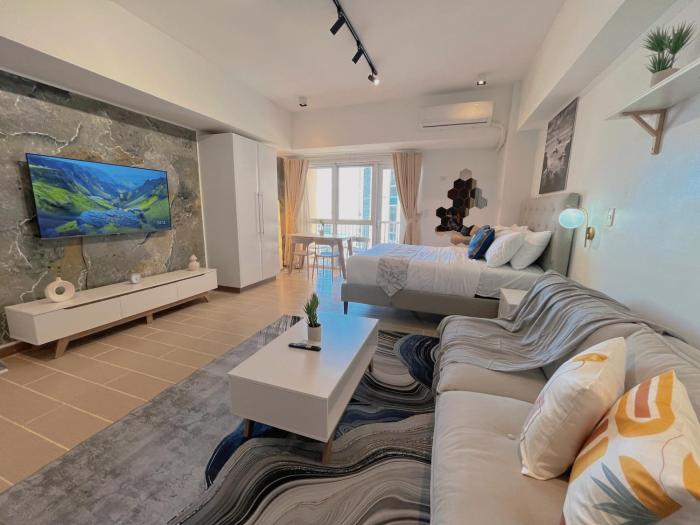 PREMIUM 1BR Venice Canal Mall, Pool, Gym, Sauna & 5G Wi-Fi, Ste 16