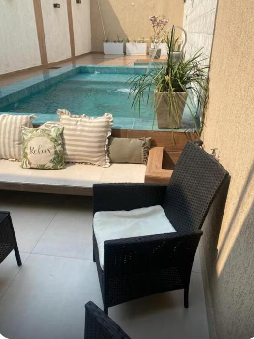 Casa con piscina privada en Asunción, Paraguay