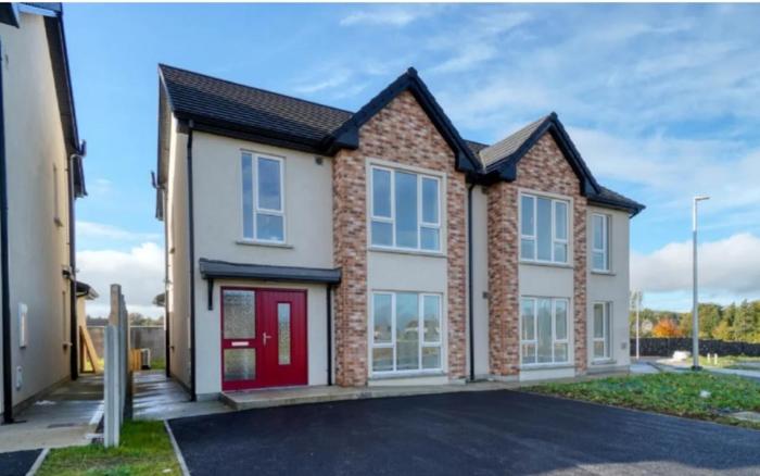 Electric Picnic Accommodation