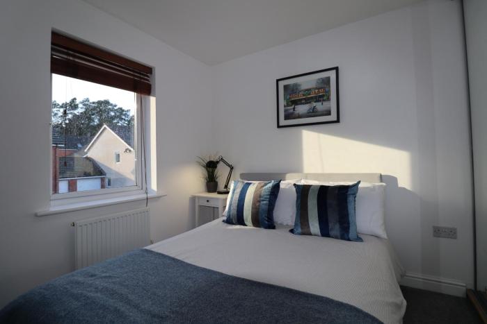 Bracknell Contemporary Stylish 3 bedroom in