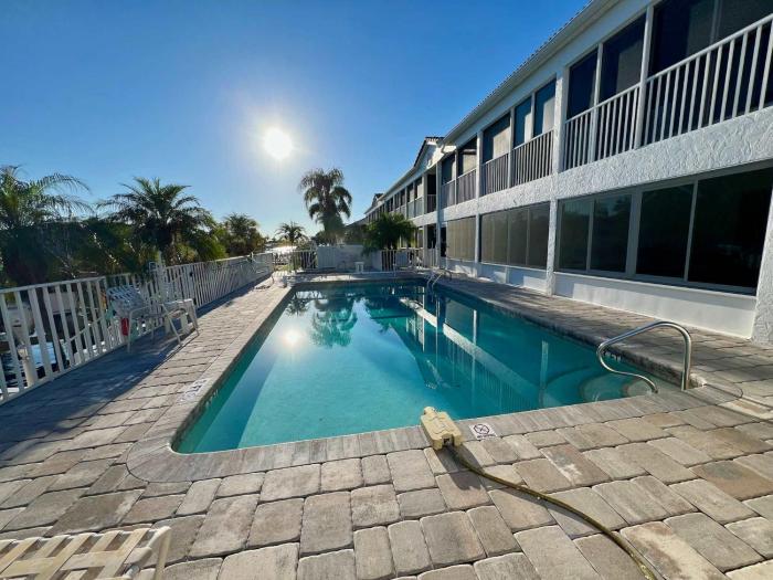 Cape Coral Waterfront Condo- A Boaters Dream