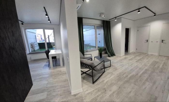 Апартаменти з терасою в центрі міста