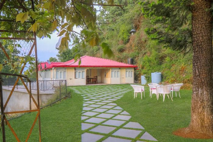 The HillCrest Mussoorie, Mall Road