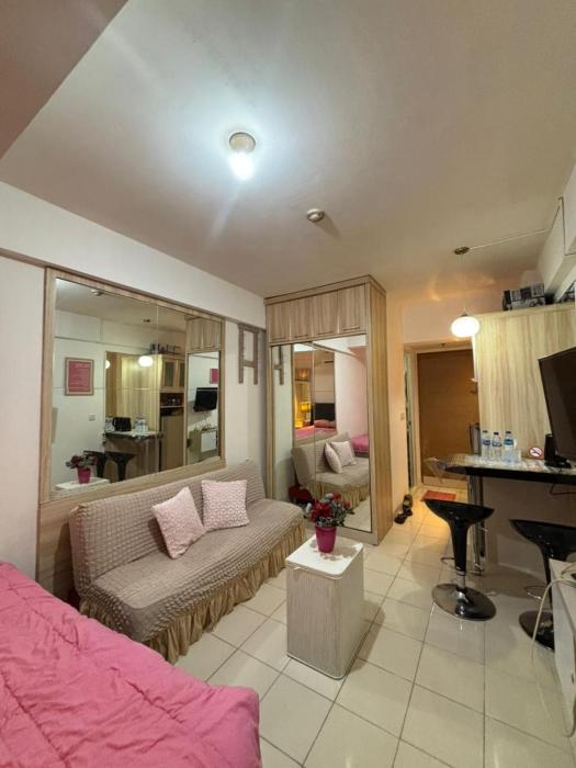Apartment Cantik Studio KELAPA GADING FREE WIFI