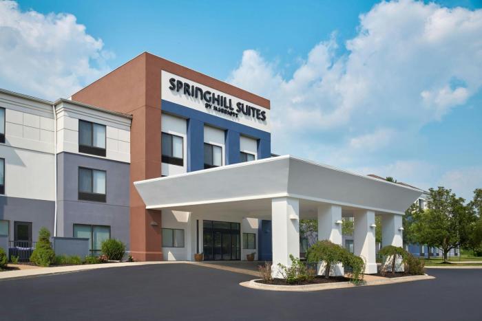 SpringHill Suites by Marriott Lansing West