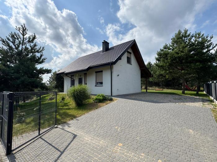 Dom nad jeziorem Hartowiec