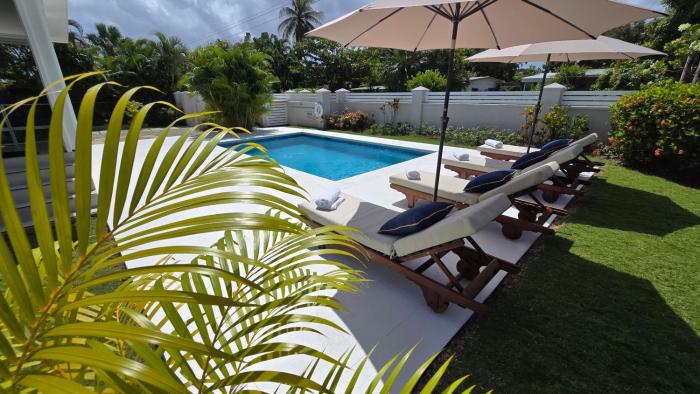 Villa in Sunset Crest, Holetown