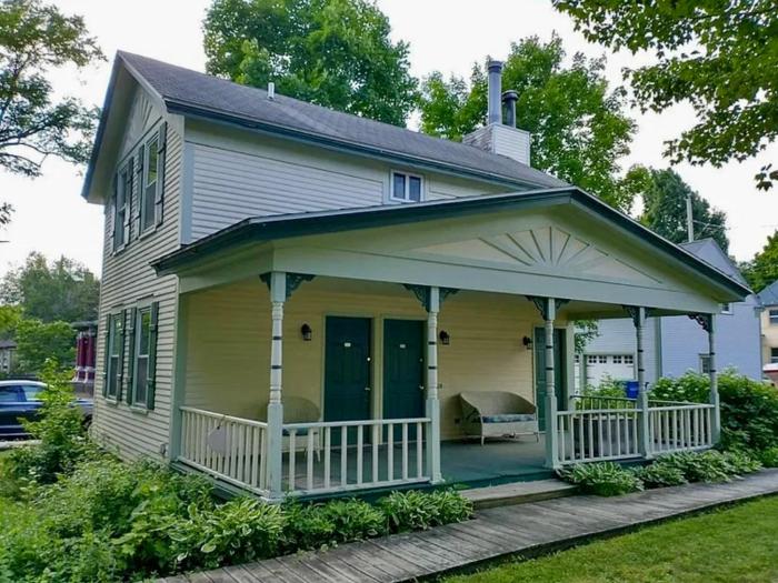 Historic Devoe House-Walk to Downtown Arts and Restaurants