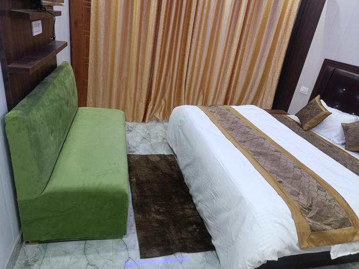 Kedarnath Cottage Sersi