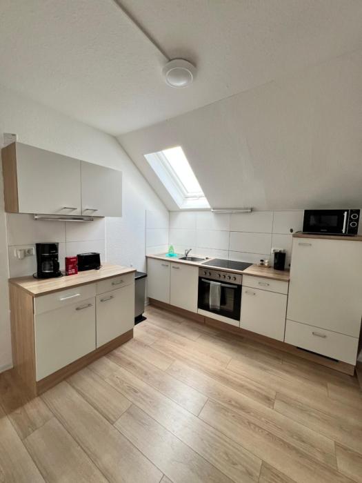 Oranienburg Unterkunft max 7P mit 4 Schlafzimmern