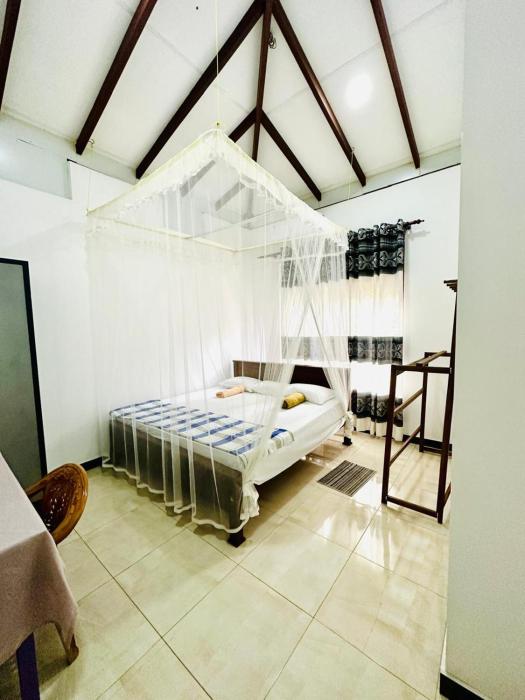 Lake & Garden Retreat villa Mirissa