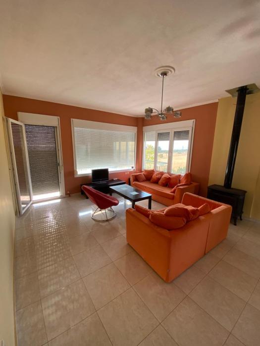 Nikos Creative Residence