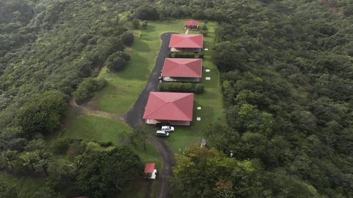 Guayabo Animal Rescue & Sanctuary