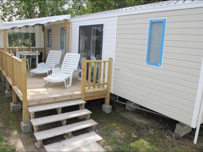 Mobil home 32m² avec Terrasse pour 6 personnes - API-1-52-304