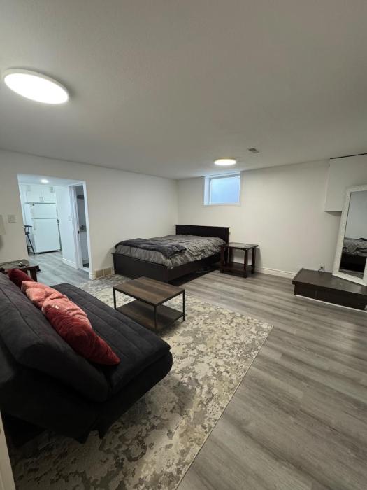 Studio Basement Apartment