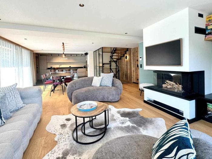 Chalet spacieux aux Allues, 12 pers., sauna, terrasse - FR-1-180-662