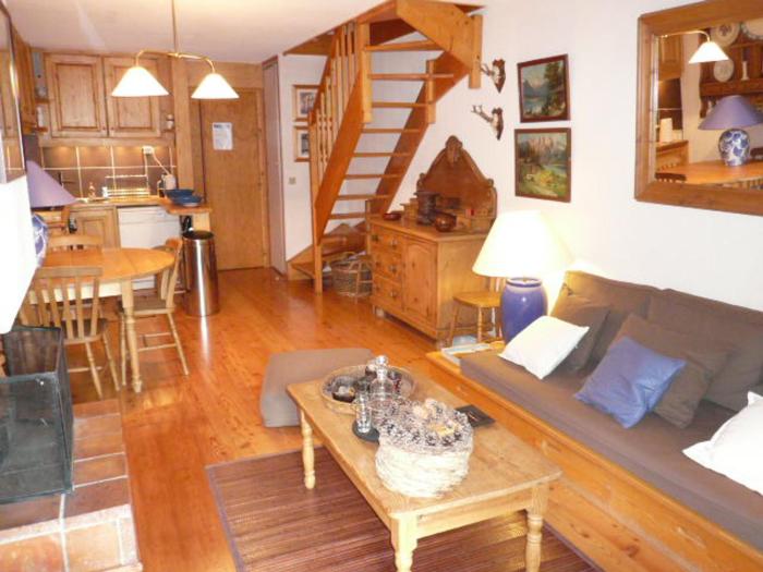 Duplex charmant 3 pièces, 6 pers, centre Méribel, proche pistes, WIFI - FR-1-411-990